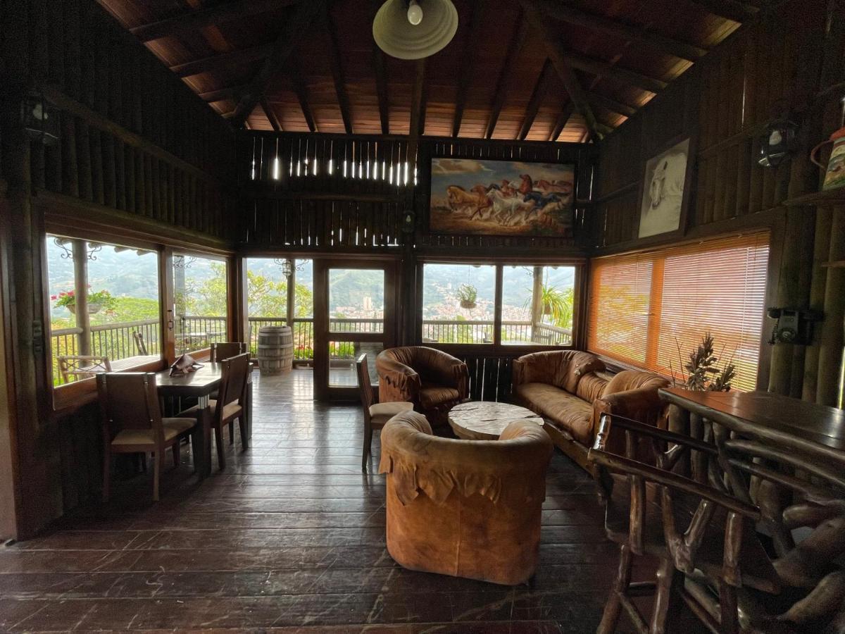 Finca Hotel Villa Camila Copacabana Eksteriør billede