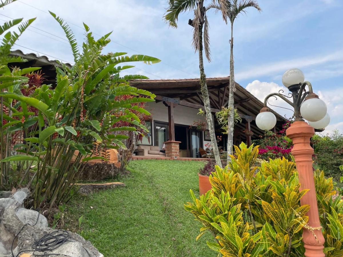Finca Hotel Villa Camila Copacabana Eksteriør billede